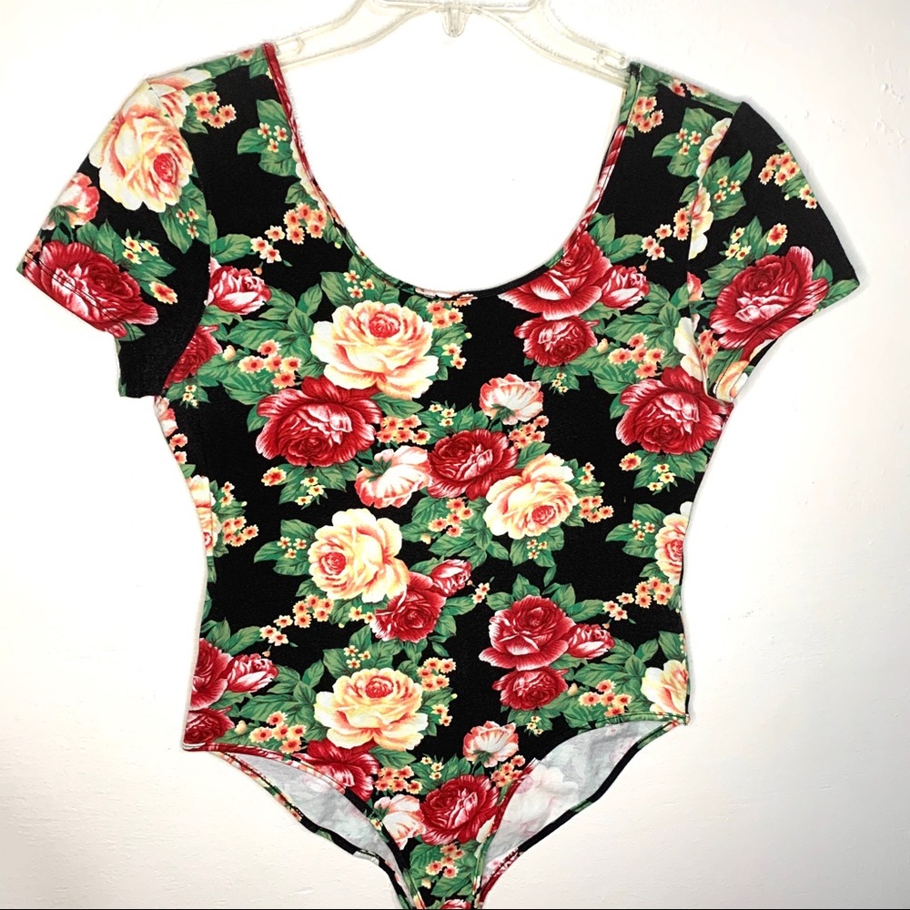 Floral forever 21 bodysuit